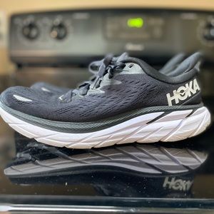 Hoka Clifton 7